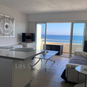 Location appartement 3 pièces 45 m² Hyères - Photo 2