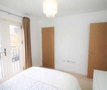 2 bedroom end of terrace house to rent - Photo 5