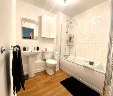 Lynmouth Avenue, Chelmsford - Photo 5