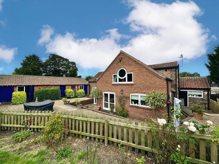 6 bedroom detached house to rent - Photo 2