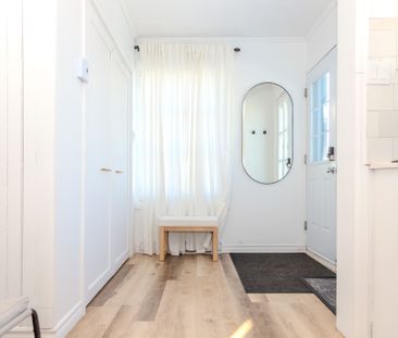 STUDIO MEUBLÉ-TOUT INCLUS-MENSUEL - Photo 3