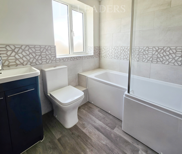 3 bedroom semi-detached house to rent - Photo 6