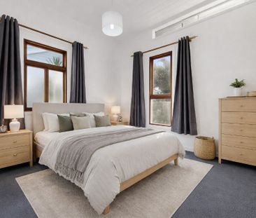 36 Wellington Street, Manly QLD 4179 - House For Rent | Domain - Photo 4
