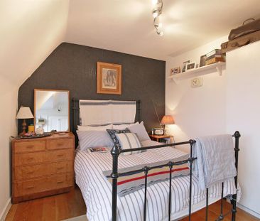 4 bedroom apartment to rent - Photo 3