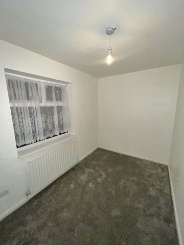 Meadway, BIRMINGHAM - Photo 5