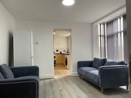 House Share - Stanley Place, PRESTON, Lancashire PR1 8NA - Photo 2