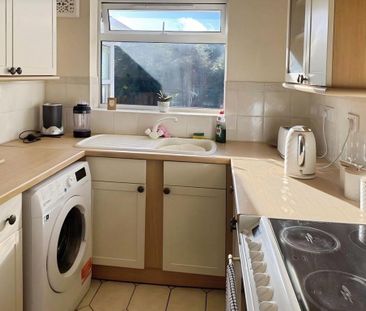 2 bedroom detached bungalow to rent - Photo 3