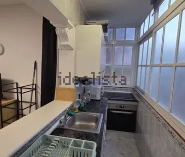 Alquiler de piso en Ayuntamiento - Photo 2