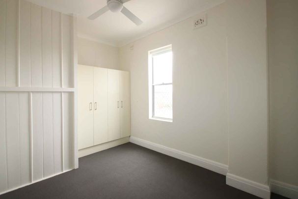 588 New Canterbury Road Hurlstone Park - Photo 1