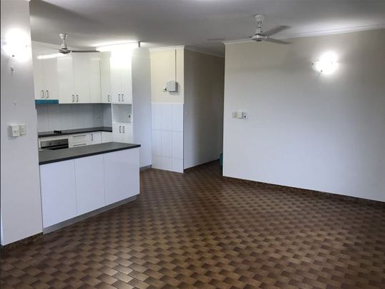 PRIME NIGHTCLIFF LOCATION! - Photo 1