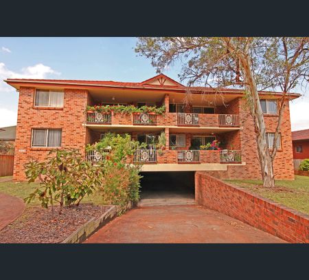 7/34 SORRELL Street, North Parramatta, NSW 2151 - Photo 2