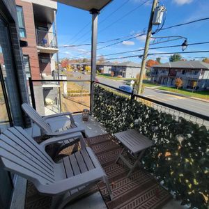 Appartement lumineux 4 1/2 domaine boisé - Photo 2