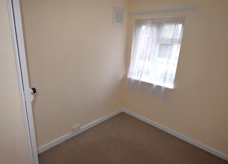 Beake Avenue, Radford, Coventry - Photo 5