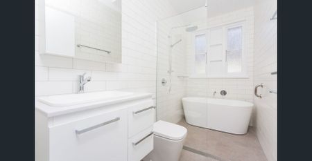 TWO BEDROOM APARTMENT - Photo 4