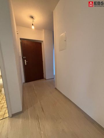 Ab 01.01.2026!! 3-Zimmerwohnung mit rd. 90 m² in hervorragender Zentrumslage von Wels! Perfekte Anbindung, Infrastruktur und Erreichbarkeit! Parkplatz und Kellerabteil vorhanden! - Photo 4