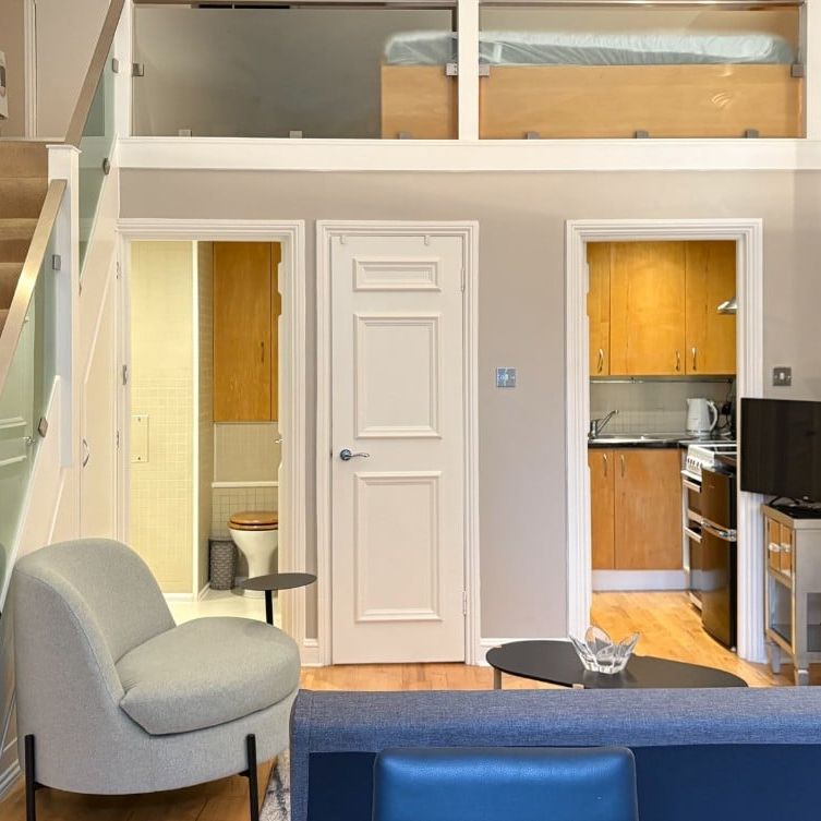 Studio Flat, Longridge Road, SW5 - Photo 1