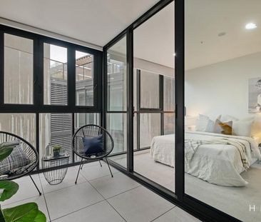 705/2 Batman Street, Braddon ACT 2612 - Apartment For Rent | Domain - Photo 2