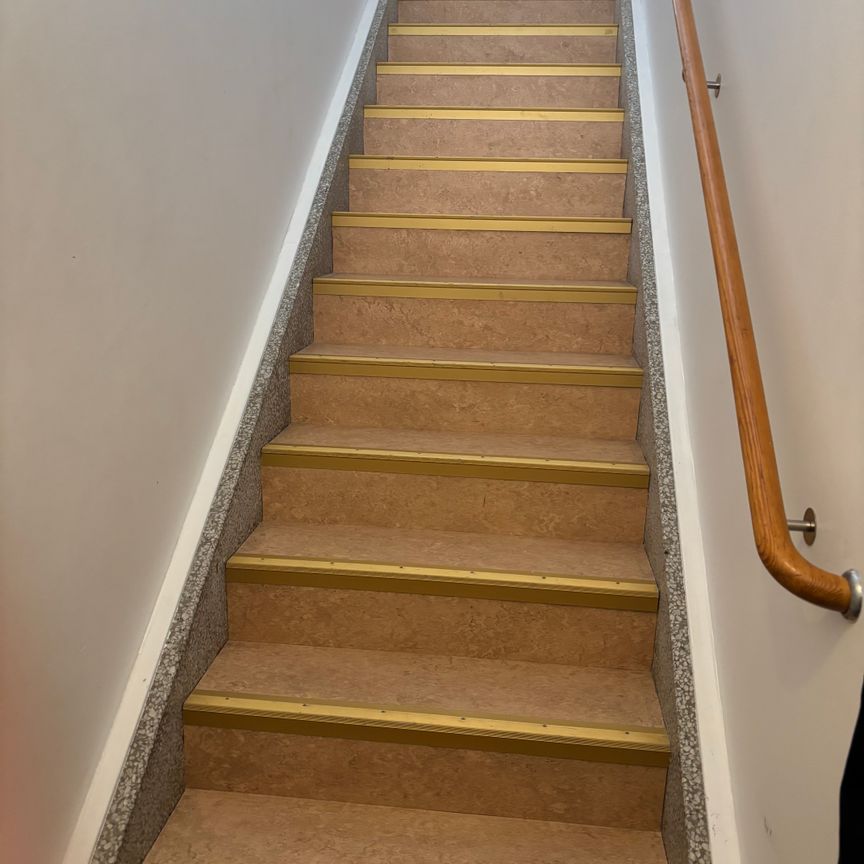 Kung Hans väg, Sollentuna - Photo 1