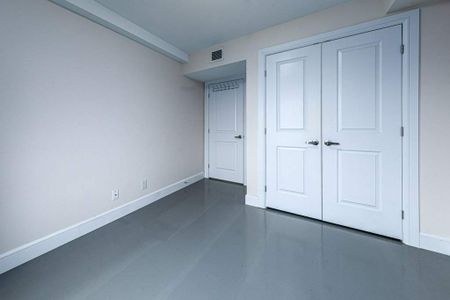 The Kensington Apartments - Photo 2