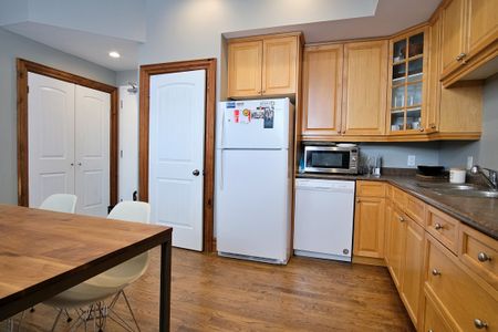 For Lease - 68 Hurontario Street Unit# 2, Collingwood, Ontario - Photo 3