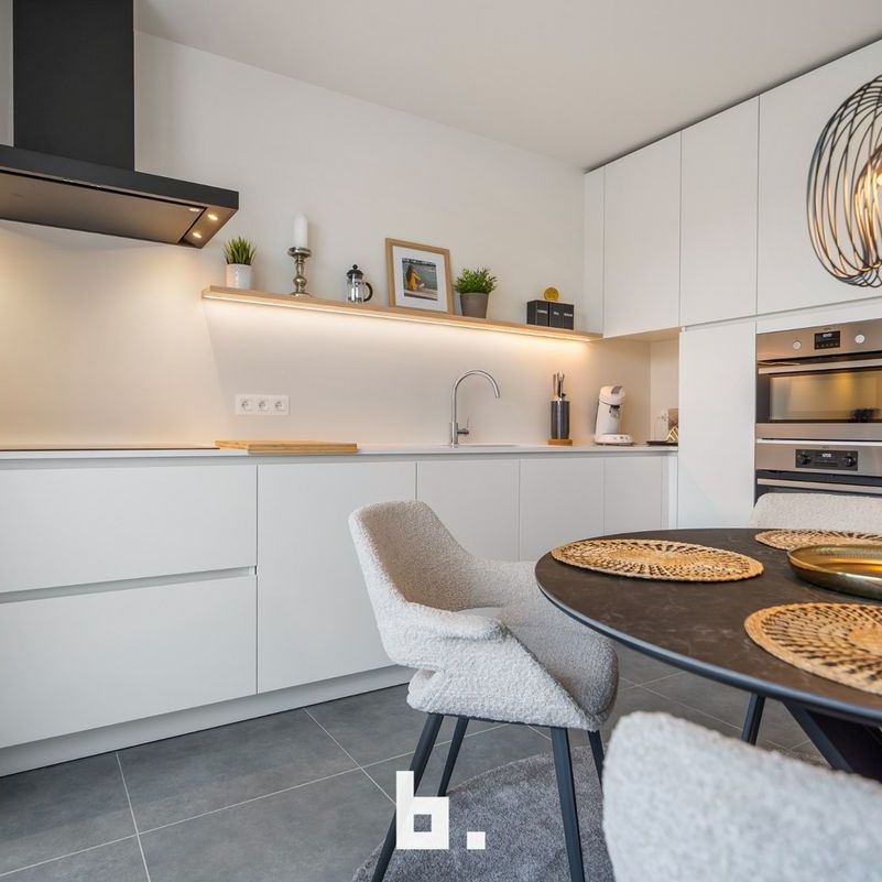 Duplex te huur in Westkapelle voor € 1.750 met 2 slaapkamers - Photo 1