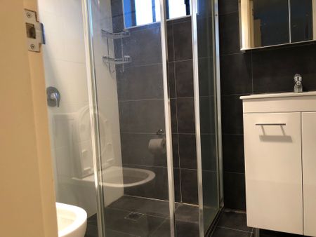 NEAT & TIDY GRANNY FLAT - Photo 4