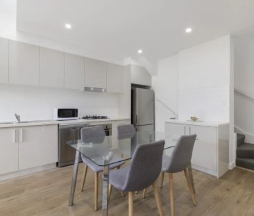 Convenience and Style In Ideal Location - Photo 4