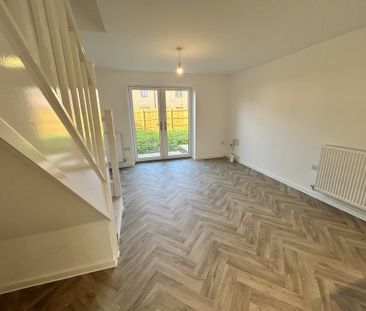 2 bedroom semi-detached house to rent - Photo 1