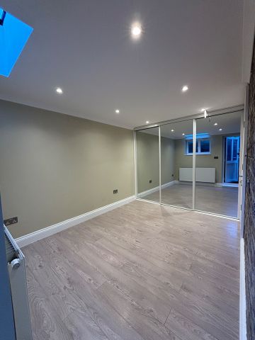 2 Bed Flat, Harwood Road, SW6 - Photo 4