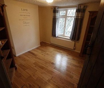 2 bedroom house to rent - Photo 3