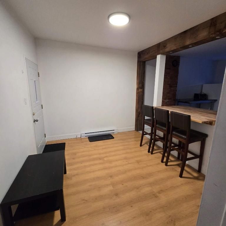 2 CH - 1 SDB - Montréal - $1,700 /mo - Photo 1