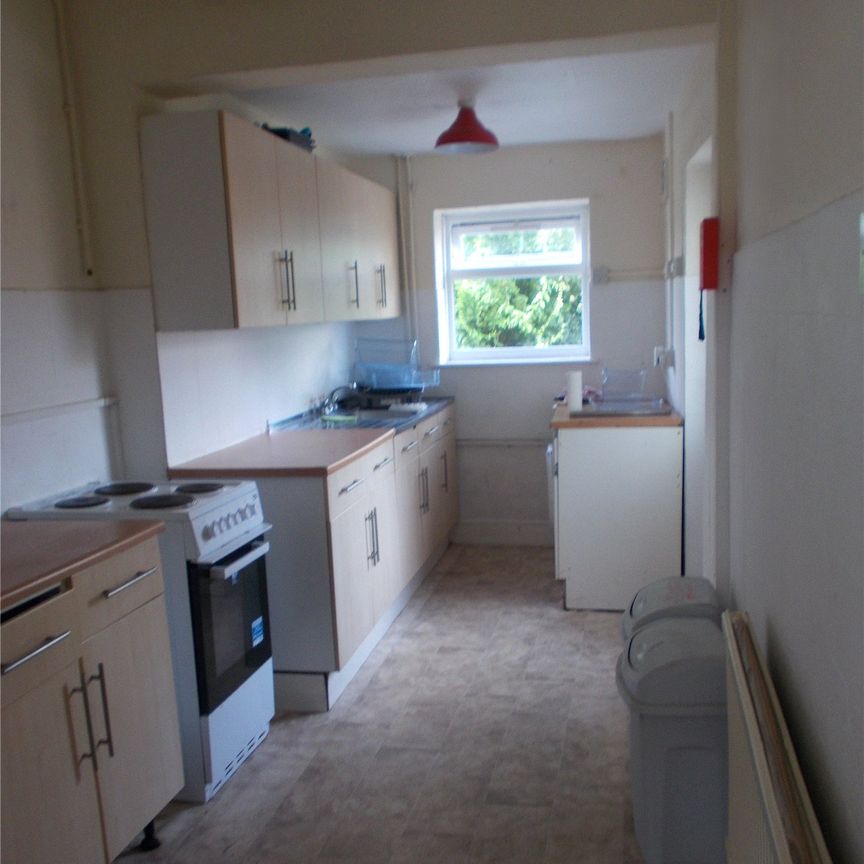 Student Properties to Let - Photo 1