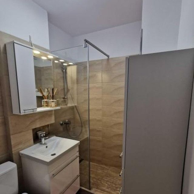 Aparatorii patriei govora ira kaufland - Fotografie 1