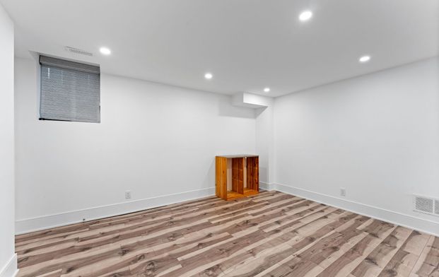 For Lease - 1670 Caverly Court, Mississauga, Ontario - Photo 1