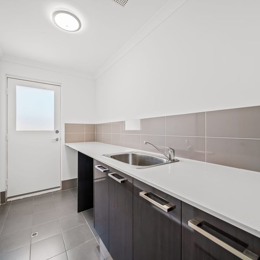 Premium Family Home for Lease in Piara Waters - Photo 1