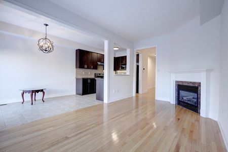 For Lease - 110 Chayna Crescent, Vaughan, Ontario - Photo 3