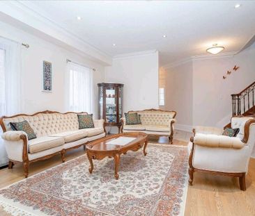 For Lease - 15 Silverado Trail, Vaughan, Ontario - Photo 4