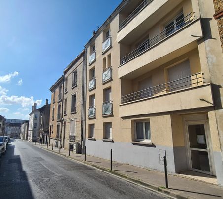 Reims Beau type 2 proche gare - Photo 1