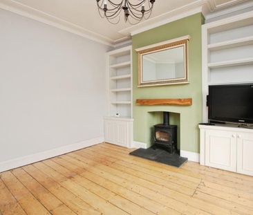 4 bedroom terraced house to rent - Photo 2
