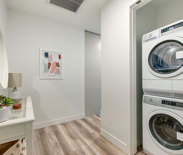 2061 rue Stanley, Montréal, QC - Photo 1