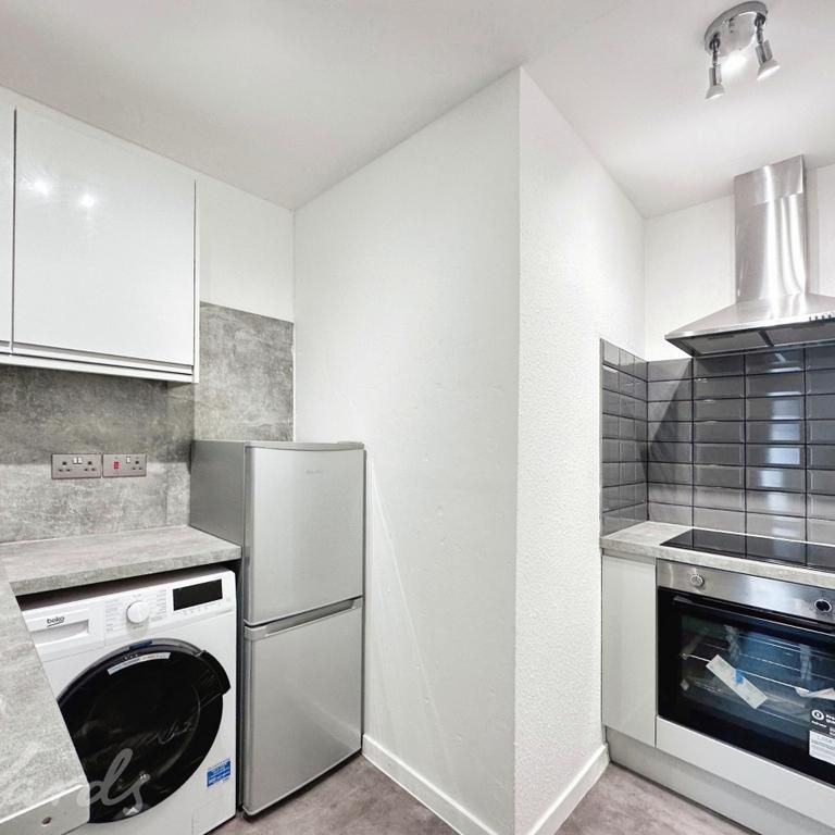 1 bedroom apartment to rent - Photo 1