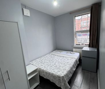 Room in a Shared House, Lordship Lane, N17 - Photo 3