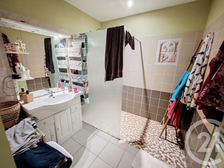 Location Appartement 5 pièces 138m² STE SAVINE 10300 - Photo 3