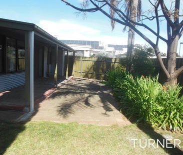 CHARACTER FAMILY HOME IN SOUGHT AFTER LOCATION - Photo 5