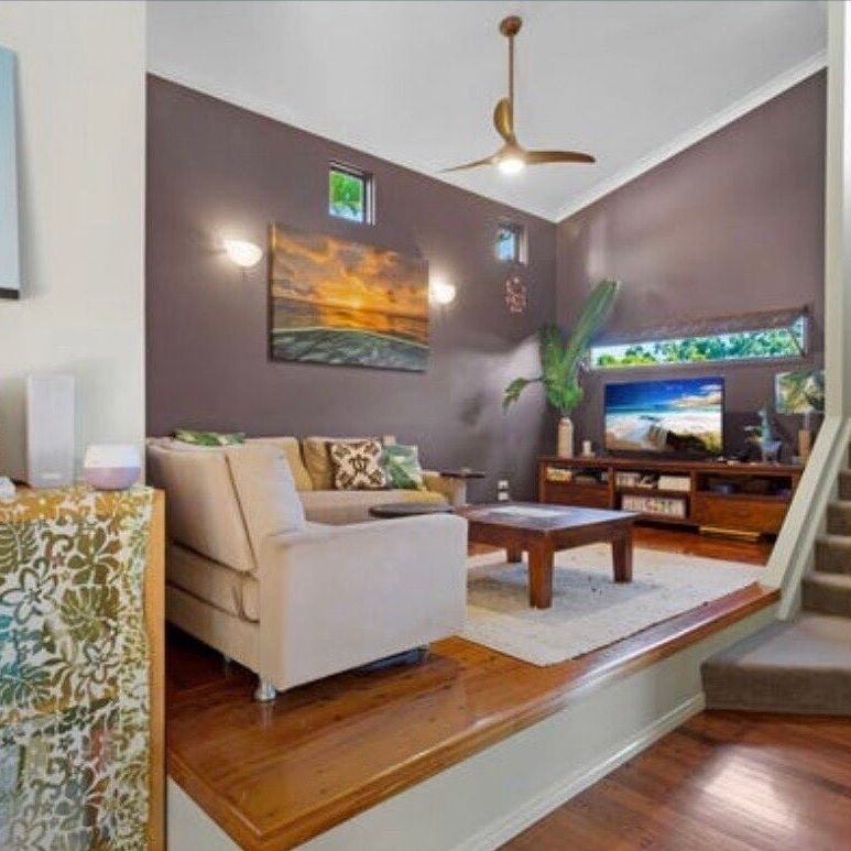 Burleigh Heads - Photo 1