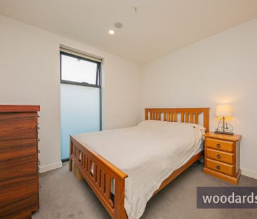 Sophisticated Urban Living in the Heart of Malvern East - Photo 4