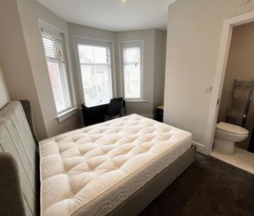1 bedroom semi-detached house to rent - Photo 3