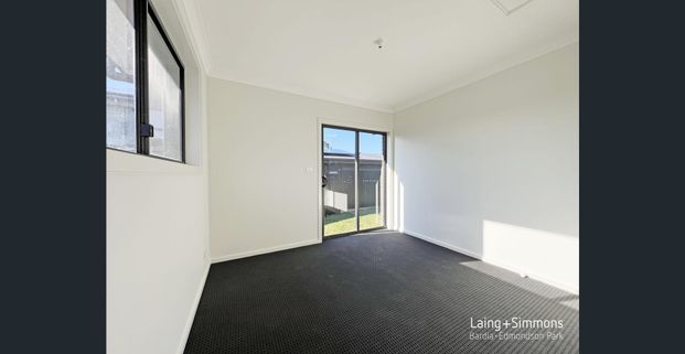 Spacious Two bedroom Granny Flat - Photo 1