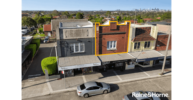 Two Bedroom apartment || Convenient inner west location - Photo 1