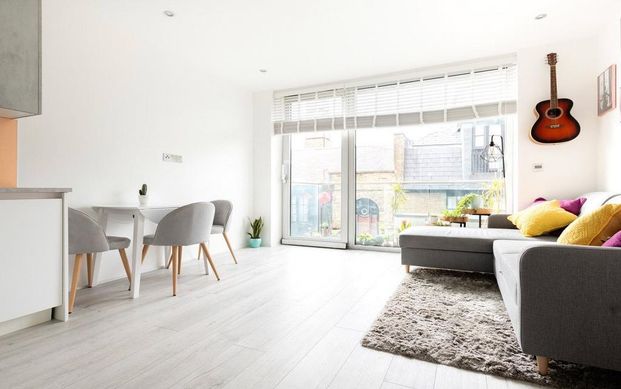 1 bedroom apartment to rent - Photo 1